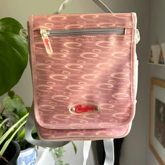 Vintage 90s Dusty Rose Pink Strappy Distressed Strappy Leather Flat Backpack Vintage Roxy Y2K Surfing Distressed Pink Coral Lightweight  main image 2